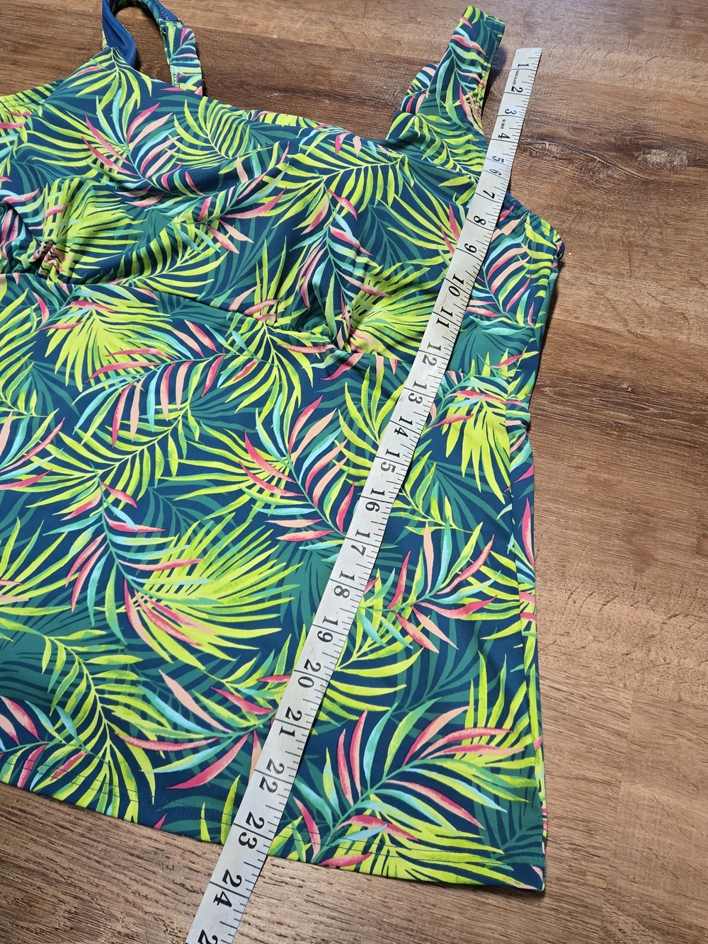 Lands' End Tropical Leaf Tankini Top - Teal, Neon Green & Pink 16W - Picture 6 of 6